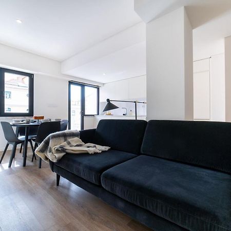 Lusiadas 53 2ºd - Beautiful Two-Bedroom Apartment Лиссабон Экстерьер фото