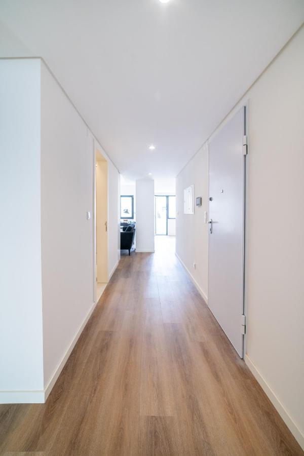 Lusiadas 53 2ºd - Beautiful Two-Bedroom Apartment Лиссабон Экстерьер фото